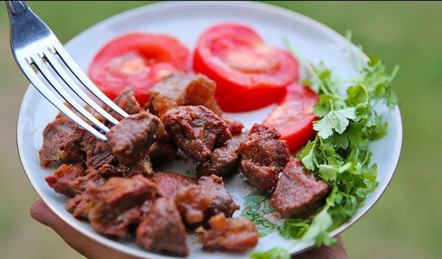 Çözülen eti sakın tekrar dondurmayın! Sağlık Bakanlığı uyardı