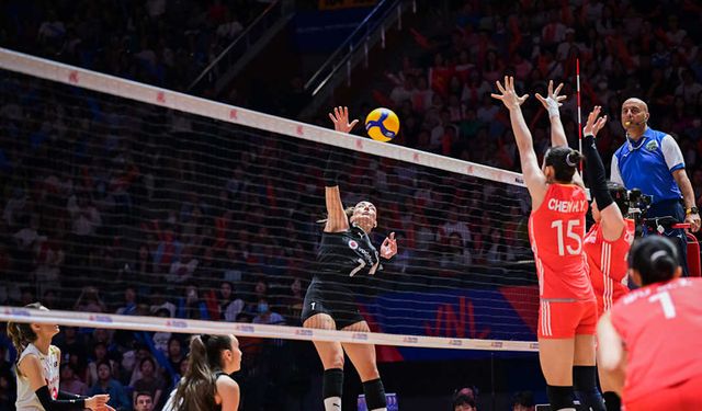 Çin'i yenen A Milli Kadın Voleybol Takımı 4'te 4 yaptı