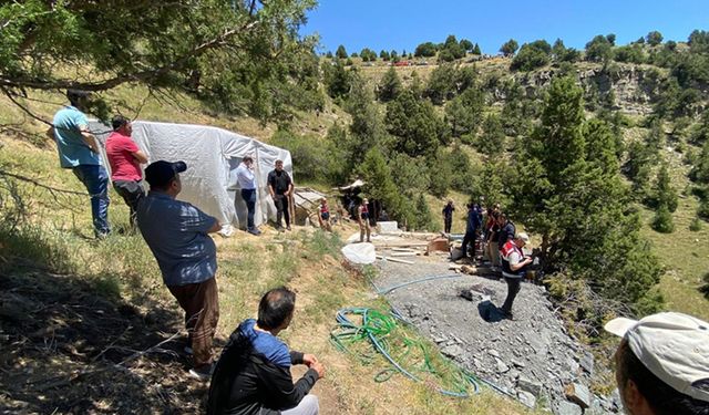 Erzurum’da taş ocağında göçük! 3 işçi hayatını kaybetti