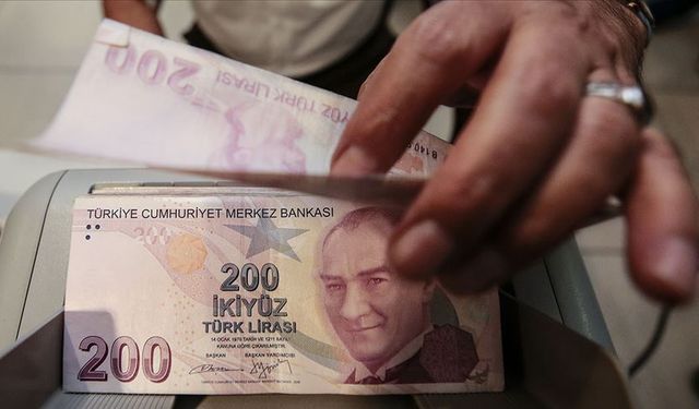 Memur ve emeklilerin ilk zam teklifi belli oldu