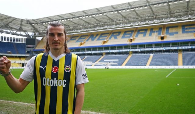 Fenerbahçe'de şok! Çağlar Söyüncü ezeli rakibe hayırlı olsun