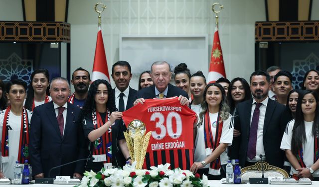 Cumhurbaşkanı Erdoğan'dan sürpriz kabul