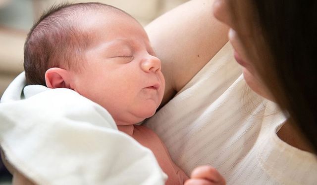 Emzirmek hem anneye hem bebeğe yarıyor: Depresyon riski azalıyor