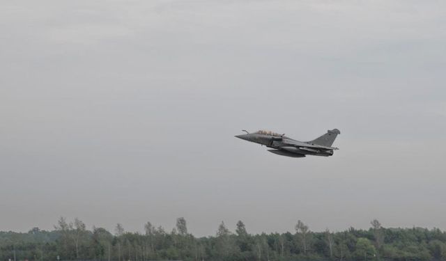 NATO'da Rusya paniği! Savaş uçakları peş peşe havalandı