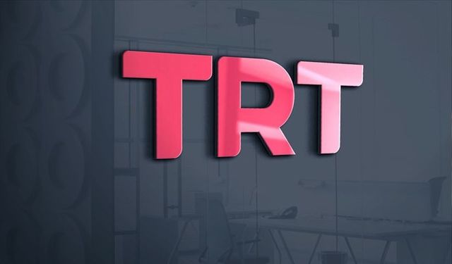 TRT'nin duayen spikerine gözyaşlarıyla veda...