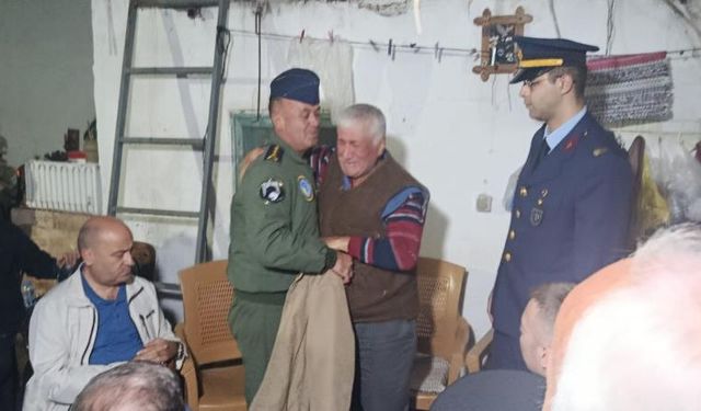 Emrah Kuran'ın şehadet haberini alan baba gözyaşlarına boğuldu