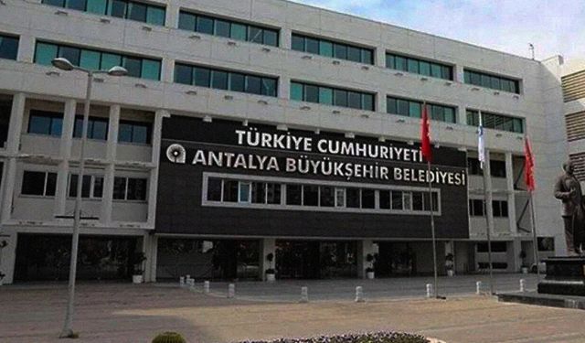 Antalya Büyükşehir Belediyesi'ne operasyon! Çok sayıda gözaltı