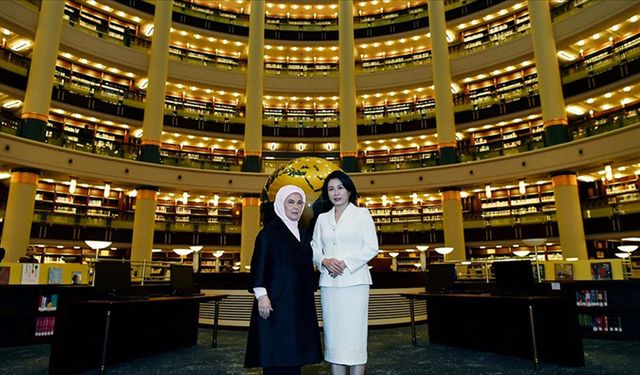 Emine Erdoğan ile Güney Kore Devlet Başkanı’nın eşi Kim bir arada