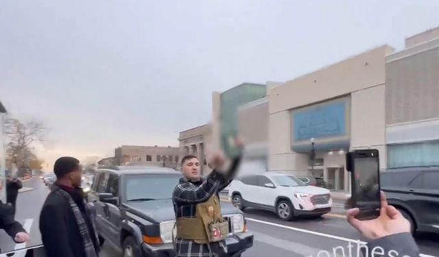 Jake Lang'dan Kuran-ı Kerim'e alçak saldırı