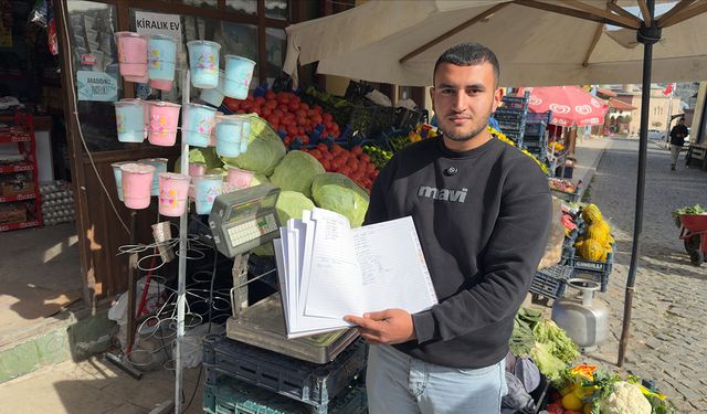 "Kimse bilmesin, Allah bilsin" dedi! Tüm borçları sildi