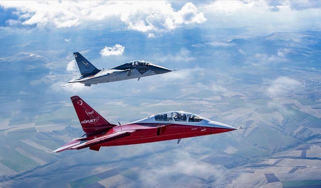 HÜRJET'ten dev ihracat! İmzalar atıldı