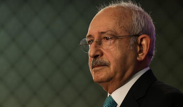 Kılıçdaroğlu'ndan dikkat çeken özeleştiri: Başı açık-başörtülü dedik...
