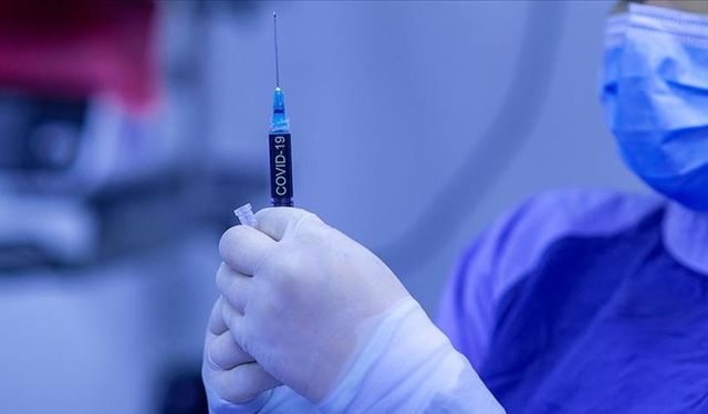 Kovid-19 aşıları yetişkin ölümleriyle bağlantılı mı?