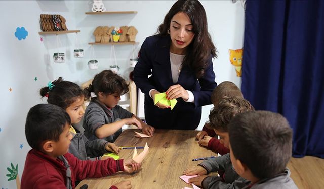 Köy okulunda sanat atölyesi! Öğretmenin girişimiyle açıldı