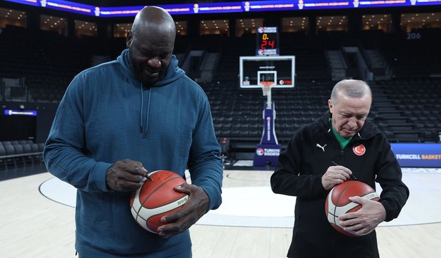 Cumhurbaşkanı Erdoğan NBA efsanesi Shaquille O’Neal ile bir arada