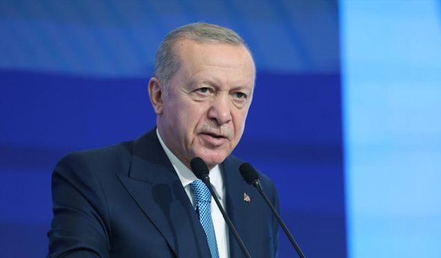 Cumhurbaşkanı Erdoğan: 3 yıldır neredeydin Özgür Efendi?