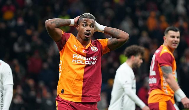 Galatasaray, Gaziantep FK maçından üzgün ayrıldı