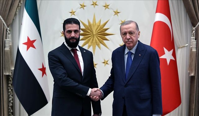 Cumhurbaşkanı Erdoğan'dan Şara'ya net mesaj: Yanınızdayız!