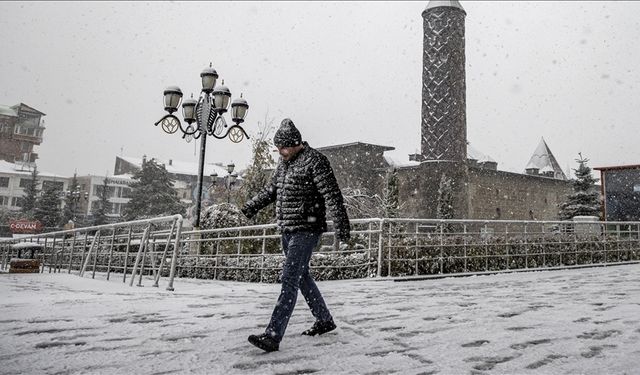 Hafta sonuna dikkat! Meteoroloji'den sağanak ve kar uyarısı