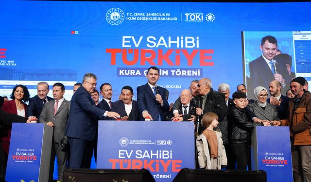 Bakan Kurum'dan CHP'ye: Yolsuzluğun kitabını yazdınız