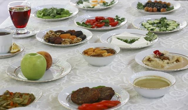 Sağlık Bakanlığı’ndan "ramazanda sağlıklı beslenme” önerileri