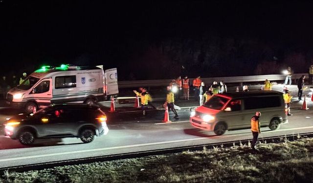 Otobüs ile çekiç çarpıştı! Ölü ve çok sayıda yaralı var