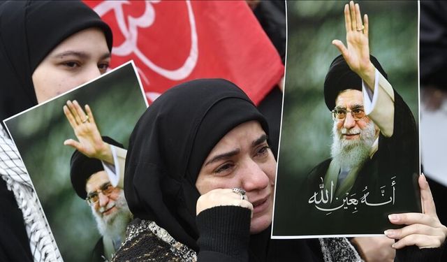 Hamaney'e veda töreni neden ertelendi?