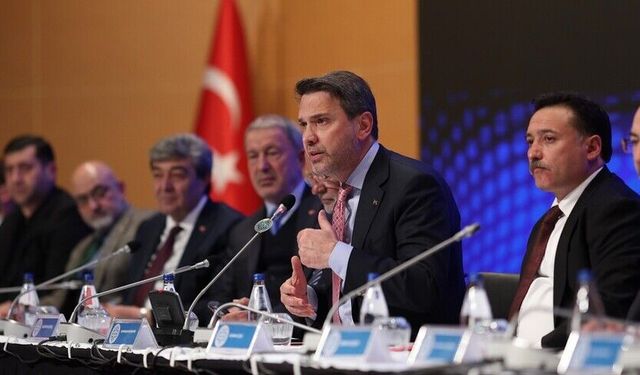 Bakan Bayraktar: Türkiye'de bir kriz yaşamıyoruz