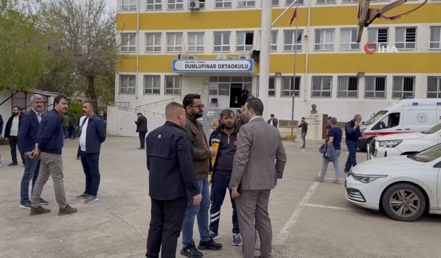 Şanlıurfa'da müdür yardımcısına bıçaklı saldırı iddiası