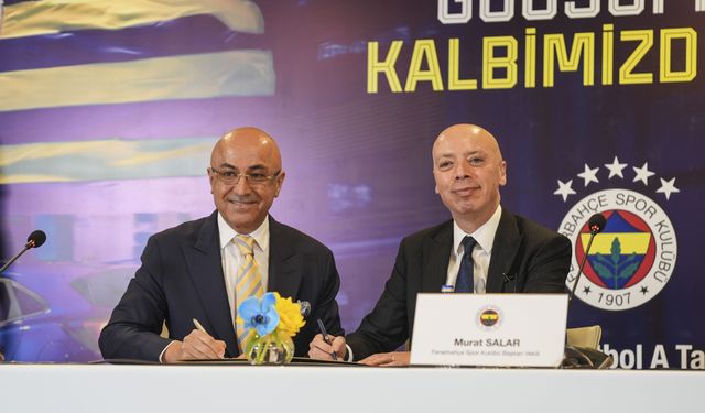 Fenerbahçe'de yeni sponsorluk için imzalar atıldı