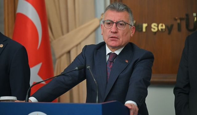 AK Parti'de "asgari ücrete ara zam" açıklaması