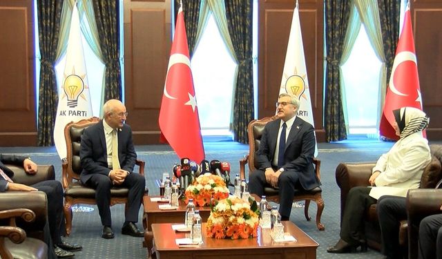 3 bayram sonra bir ilk! AK Parti ve CHP bayramlaştı