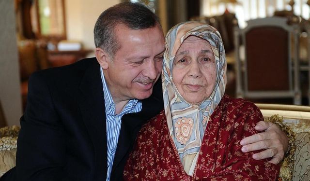 Cumhurbaşkanı Erdoğan'dan "Anneler Günü" mesajı
