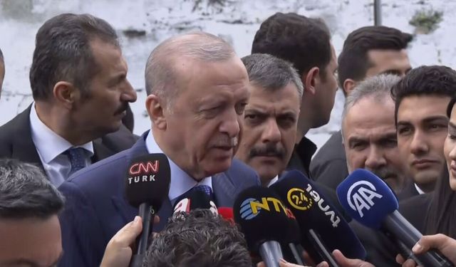 Erdoğan'dan dünyaya manidar mesaj! Cuma namazını orada kıldı