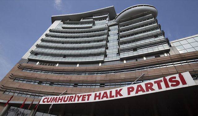 CHP’de 3 isim disipline sevk edildi!
