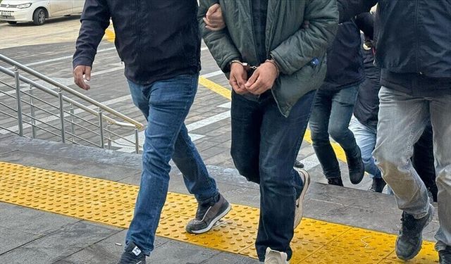 İtiraflar her şeyi değiştirdi! CHP'li belediyeye operasyon