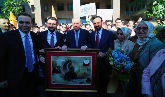 Cumhurbaşkanı Erdoğan'a Babalar Günü sürprizi