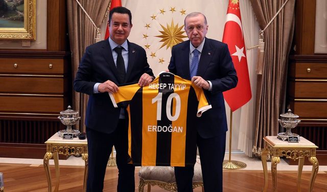 Cumhurbaşkanı Erdoğan, Acun Ilıcalı'yı Külliye'de kabul etti