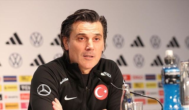 Montella: Şaşırarak bakıyorum!