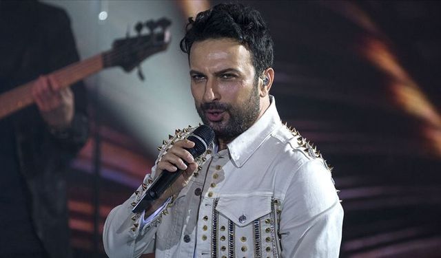 Tarkan'ı izlemek için bir araba parası ödedi