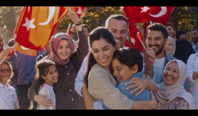 Halkbank'tan 15 Temmuz'a Özel Reklam Filmi: "İrade Bizim, Zafer Bizim"