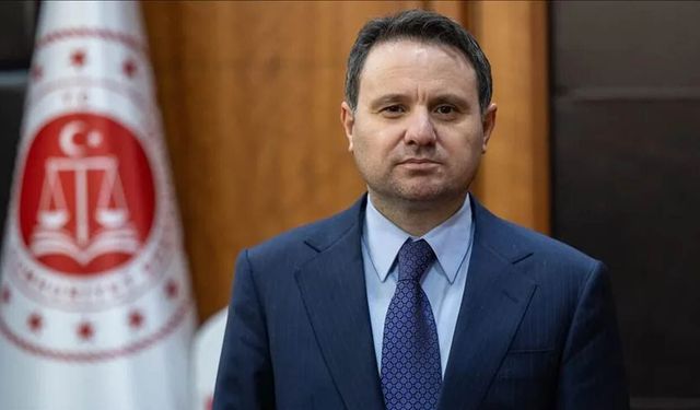 Adalet Bakanı Akın Gürlek duyurdu: 525 hakim ve savcı için karar
