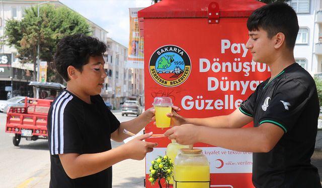 Daha 14 yaşında ama asgari ücretin üç katını kazanıyor