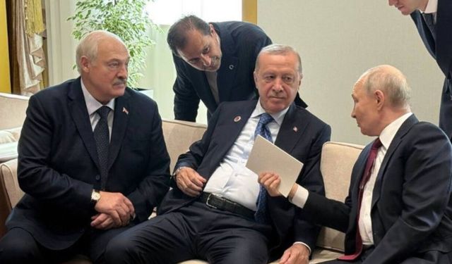 Erdoğan, Putin ve Lukaşenko'dan samimi görüşme