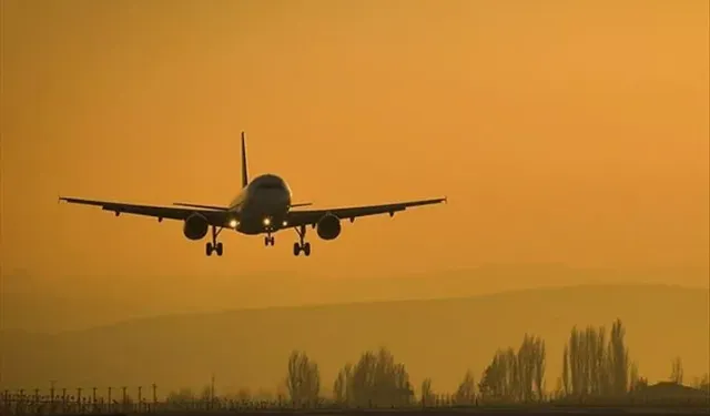 Uçakta bomba ihbarı! Güney Kıbrıs'ta alarm