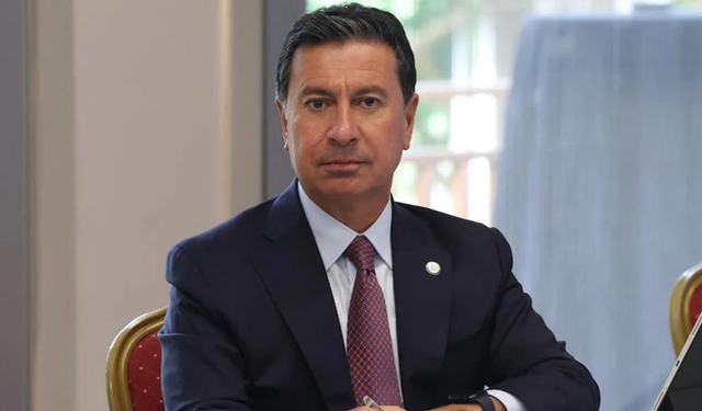 Ahmet Aras CHP'den istifa etti! AK Parti'ye mi katılıyor?