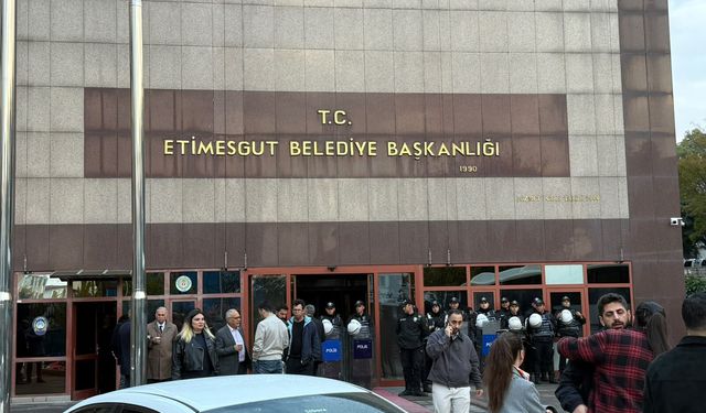 Etimesgut Belediyesinde yolsuzluk soruşturması: 25 kişi gözaltında