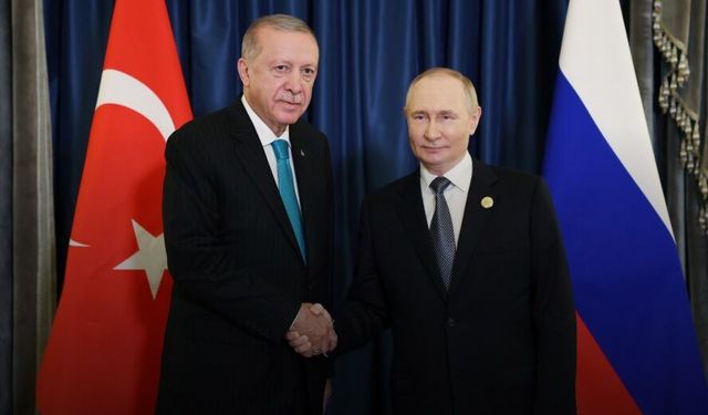 Erdoğan'dan Putin'e tebrik