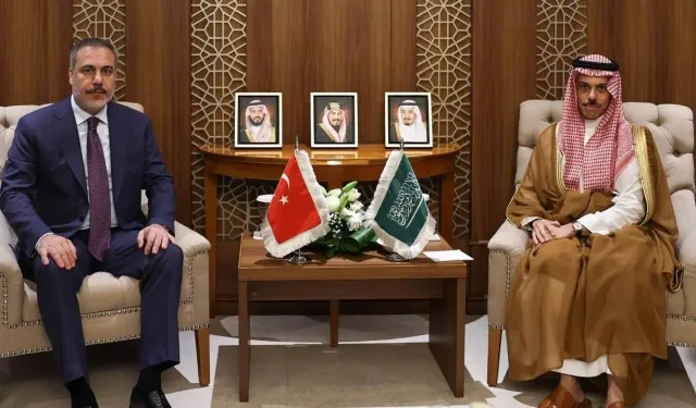 Dışişleri Bakanı Hakan Fidan Suudi mevkidaşıyla görüştü