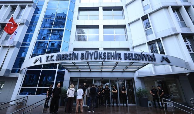 Mersin Büyükşehir Belediye Başkanı gözaltında!